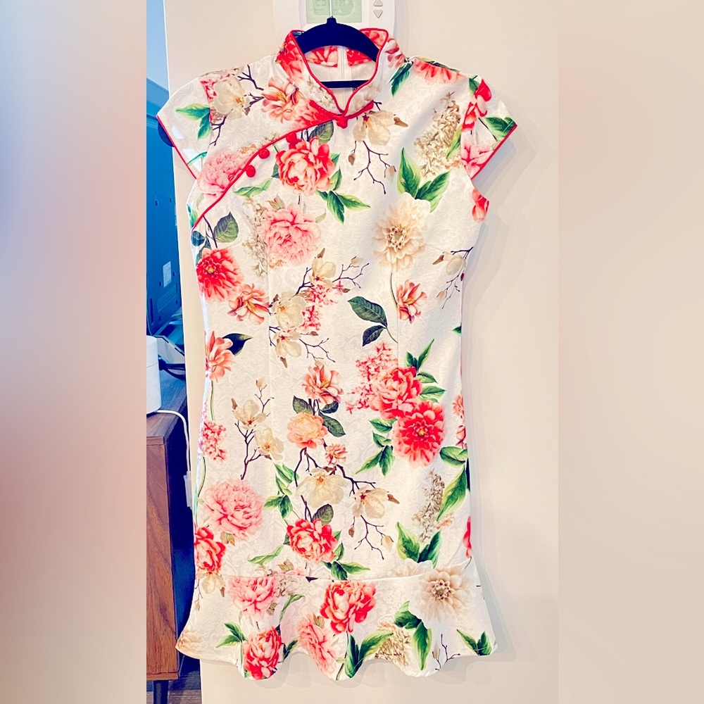 Modern floral Chinese Cheongsam/QiPao dress